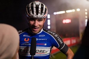 Felix Ritzinger schafft den Sieg in der Bike Night Flachau